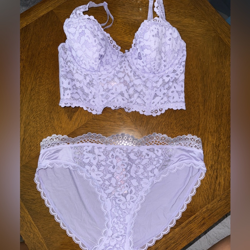 Victoria's Secret Lavender Lace Bra Set